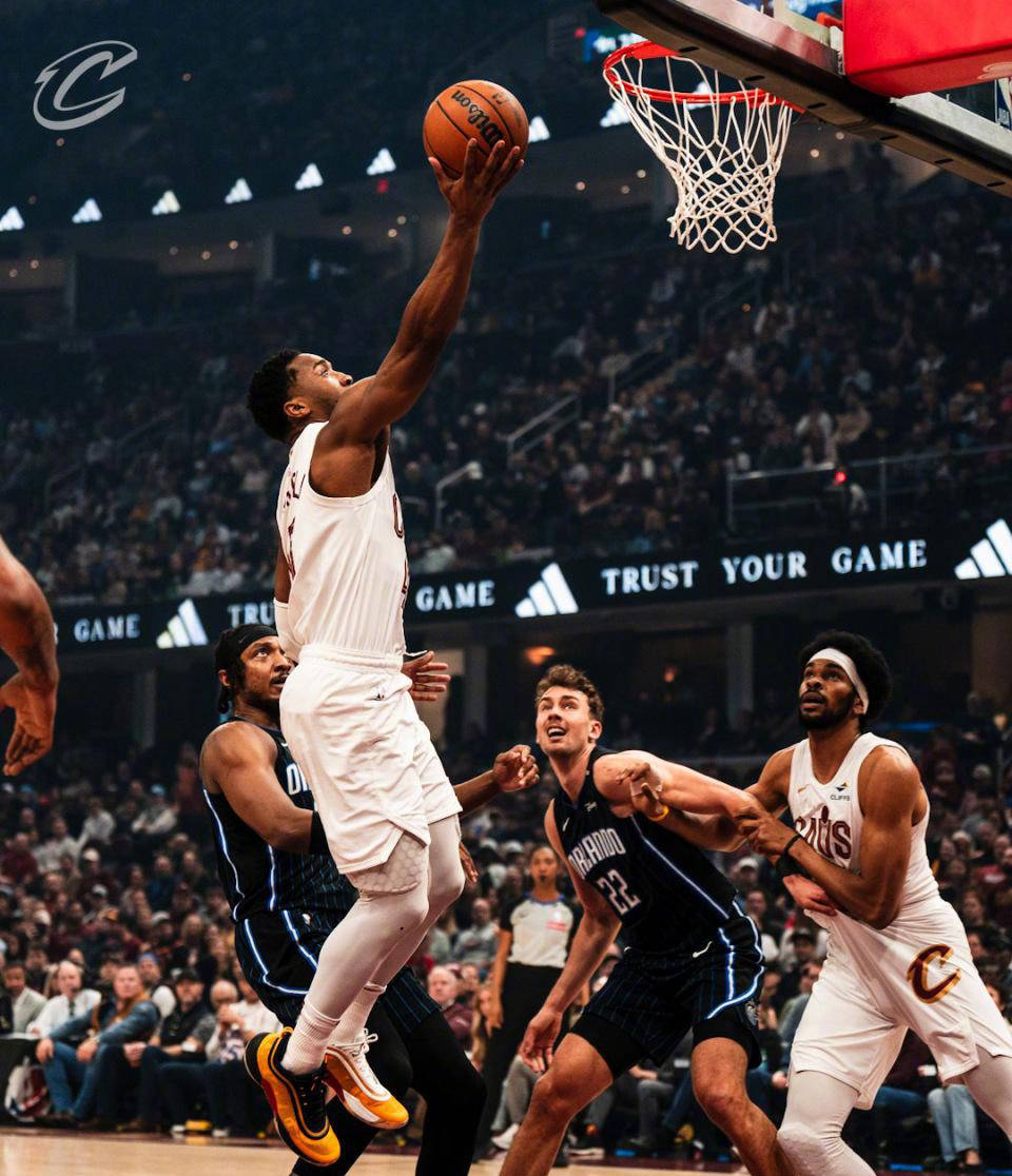 关于米切尔陷入低谷，国王连败，掀起高潮球队命运悬念！的信息-熊猫体育官方网站