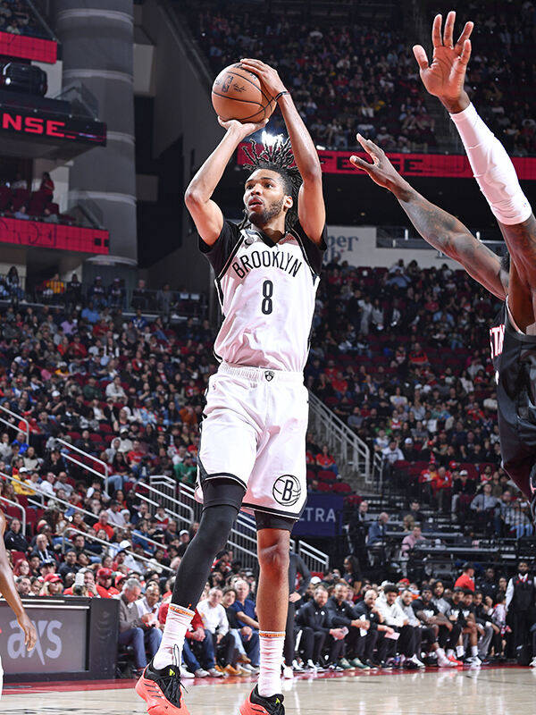 格林爆发新星，逆转取胜刷新纪录，三连败球队迎来希望！-熊猫体育在线平台